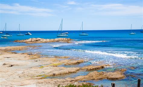 The 5 Best Nudist Beaches in the South of France